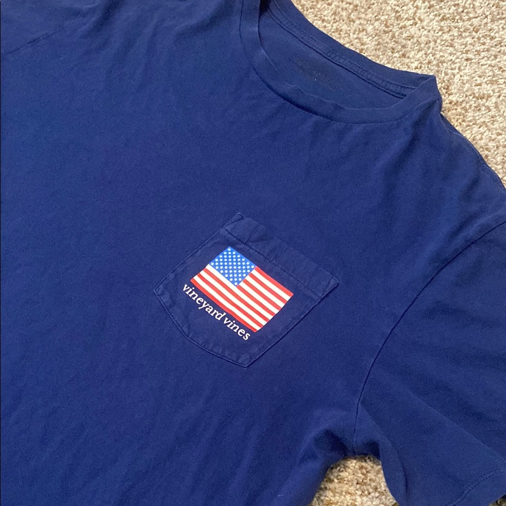 Vineyard Vines Blue Short Sleeve Tee w/ USA Flag on Chest Pocket & a Back Hit